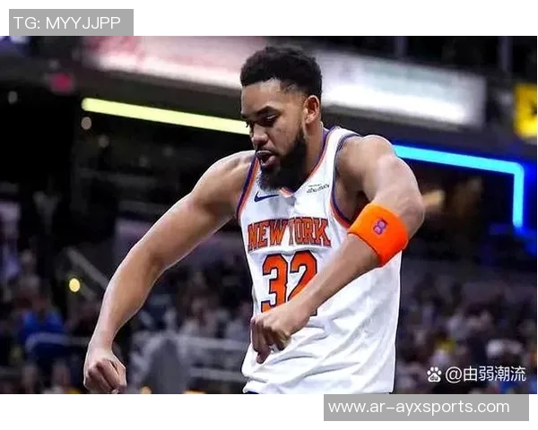 诺曼鲍威尔状态低迷14投仅4中贡献17分4篮板2抢断并有5次失误正负值为负8