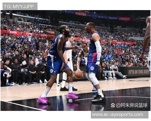 NBA赛季精彩回顾绿军快船对决火箭轻松战胜魔术勇士力克鹈鹕开拓者战胜独行侠