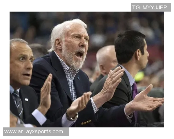 福克斯谈球队表现起伏关键在于如何面对逆境与挑战