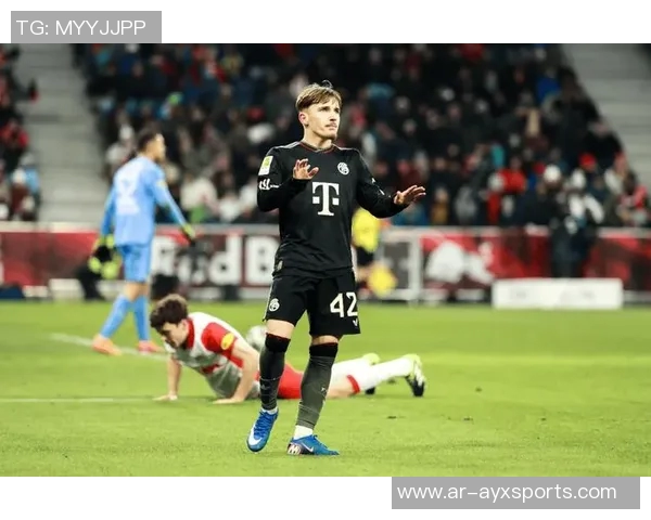 卡尔助攻小将查韦斯首球拜仁轻取萨尔茨堡3-0再展雄风 卡尔助攻小将查韦斯首球拜仁轻取萨尔茨堡3-0再展雄风