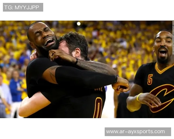 骑士首次以07年总决赛致敬老詹经典时刻重温与16G7片段交织回忆