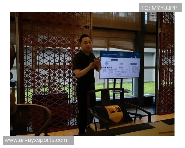 PJ霍尔专注于竞争精神:我的工作就是在场上全力以赴 PJ霍尔专注于竞争精神:我的工作就是在场上全力以赴